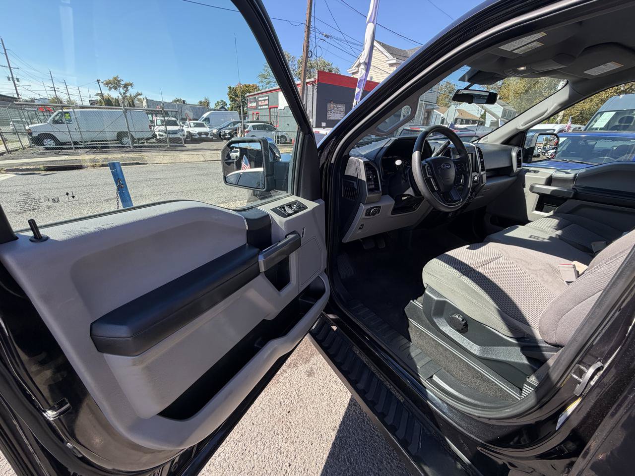 Used 2020 Ford F150 XLT w/ Trailer Tow Package AWD/4WD image 17