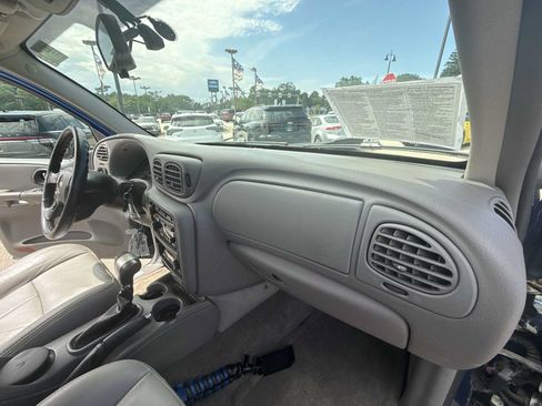 Used 2005 Chevrolet TrailBlazer LT AWD/4WD image 26
