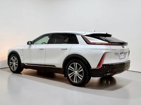 Used 2024 Cadillac Lyriq Luxury RWD image 15