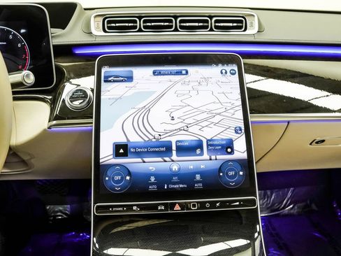 Used 2023 Mercedes-Benz S 580 4MATIC Sedan image 24