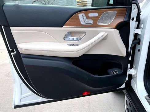 Used 2021 Mercedes-Benz GLE 350 image 21