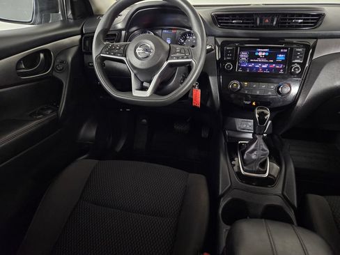 Used 2022 Nissan Rogue Sport S FWD image 8