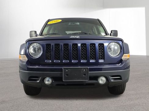 Used 2016 Jeep Patriot Sport w/ Power Value Group image 44