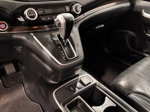 Used 2016 Honda CR-V Touring image 14