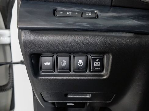 Used 2022 Nissan Maxima Platinum w/ Sport Mat Group FWD image 27