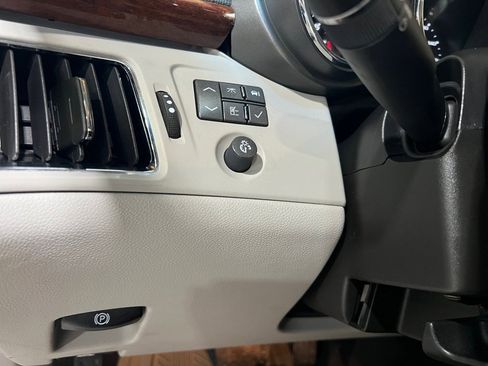 Used 2013 Cadillac CTS Luxury image 39