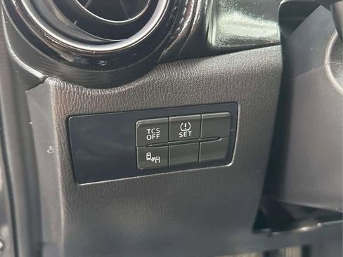 Used 2016 MAZDA CX-3 Grand Touring image 23