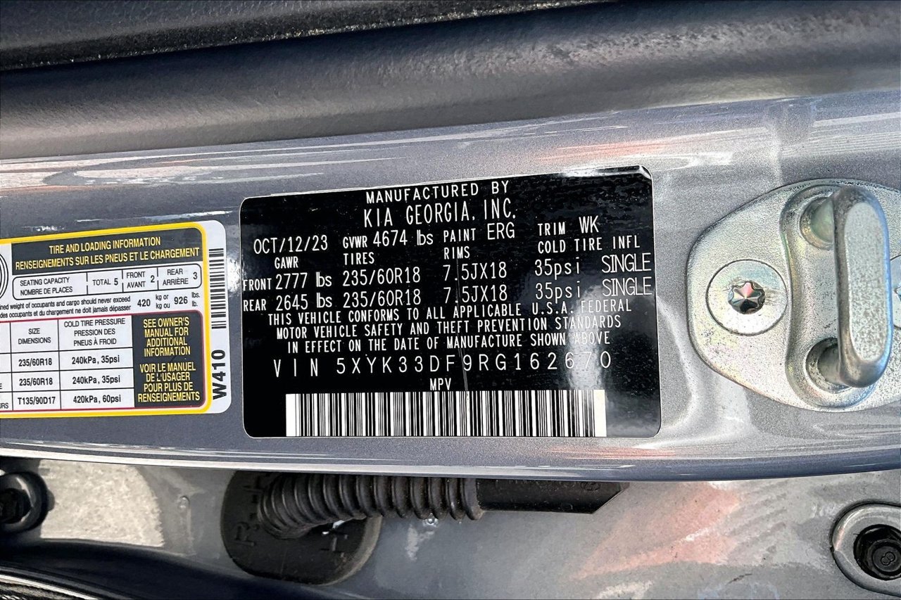 Used 2024 Kia Sportage EX FWD image 16