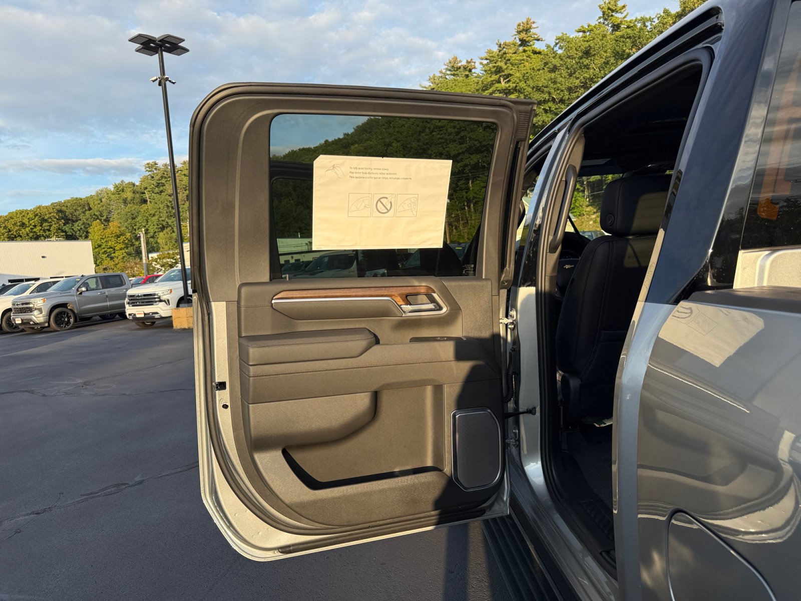 New 2026 Chevrolet Silverado 3500 High Country w/ High Country Premium Package AWD/4WD image 24