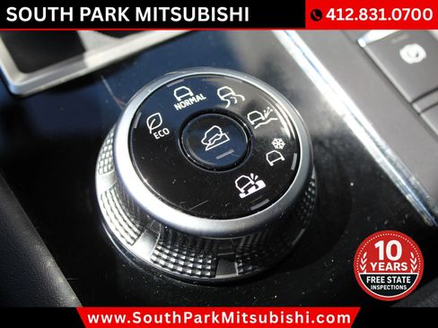 Used 2022 Mitsubishi Outlander SE AWD/4WD image 26