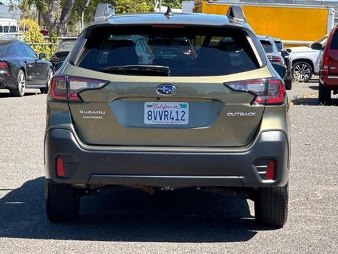 Used 2021 Subaru Outback Premium AWD/4WD image 4