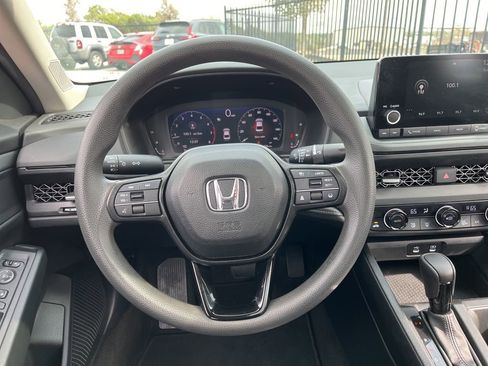 Used 2024 Honda Accord EX image 16