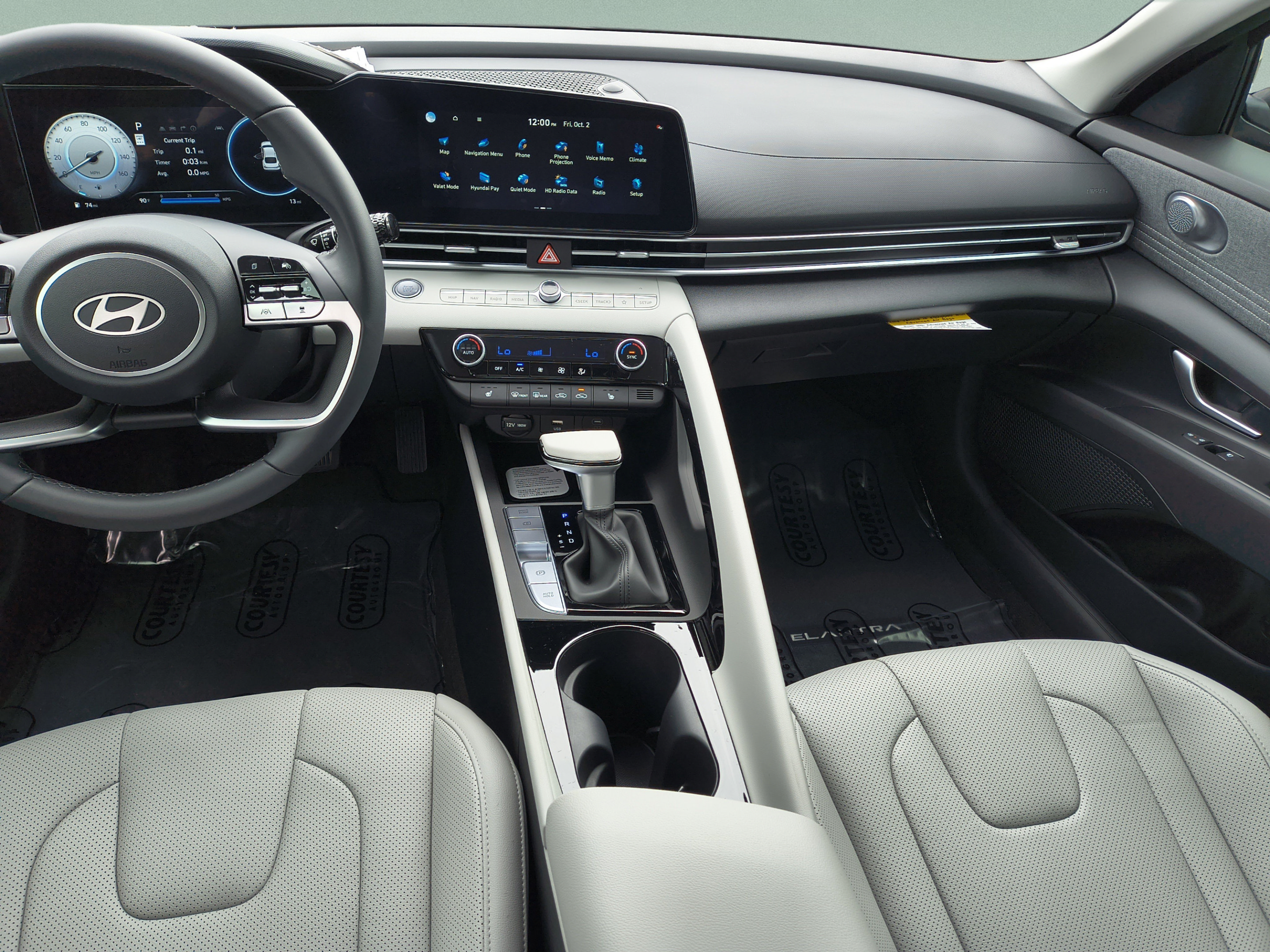 New 2026 Hyundai Elantra Limited FWD image 11