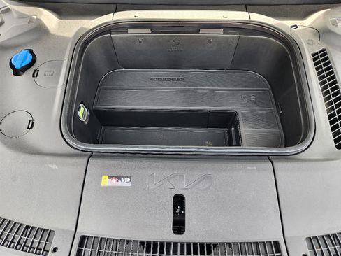 New 2026 Kia EV9 Land w/ Nightfall Edition Package image 21