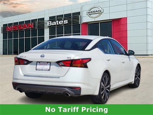 Used 2022 Nissan Altima 2.5 SR image 4