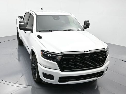 New 2025 RAM 1500 Big Horn AWD/4WD image 28