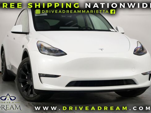 Used 2023 Tesla Model Y Long Range image 2