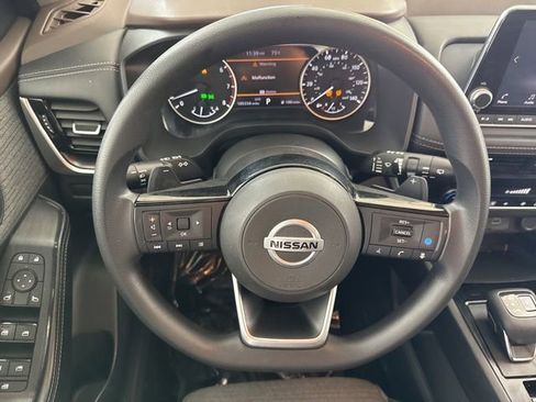 Used 2021 Nissan Rogue SV AWD/4WD image 25