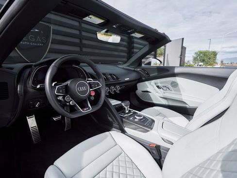 Used 2021 Audi R8 V10 performance AWD/4WD image 3