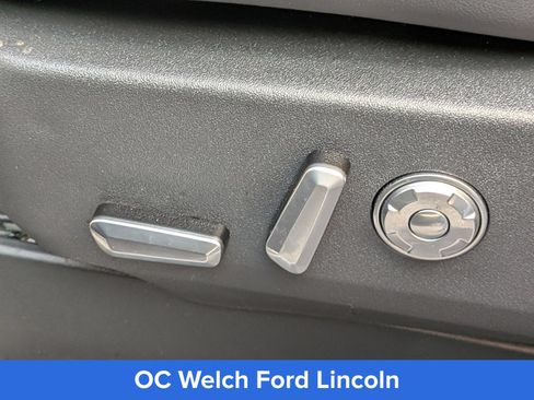 Certified 2025 Lincoln Navigator Black Label AWD/4WD image 23