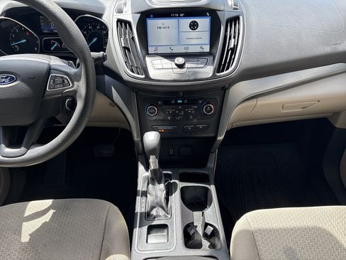 Used 2017 Ford Escape SE w/ Equipment Group 201A FWD image 28