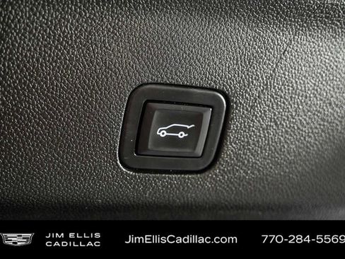 Used 2024 Chevrolet Tahoe Z71 w/ Z71 Off-Road Package AWD/4WD image 36