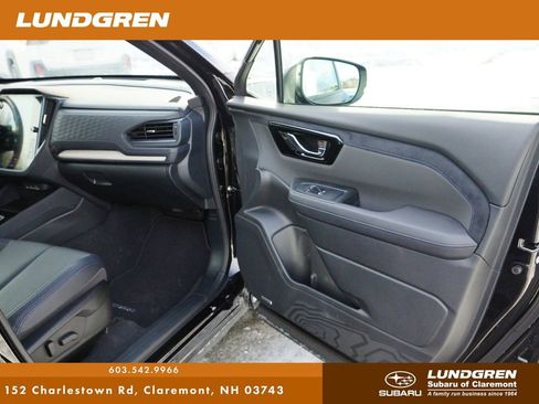 Certified 2025 Subaru Forester Limited image 8