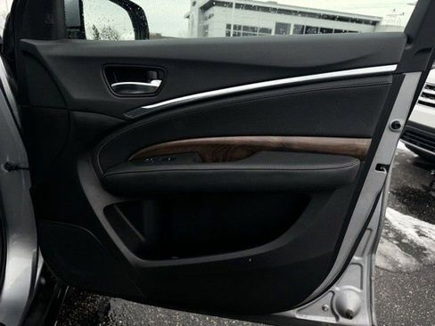 Used 2020 Acura MDX SH-AWD w/ Technology Package image 14