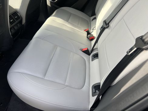 Used 2024 Jaguar E-PACE R-Dynamic SE image 33