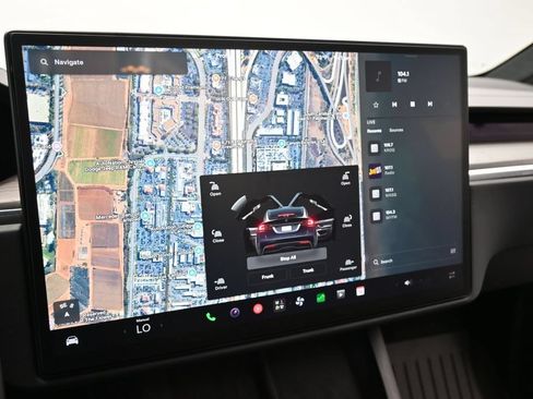 Used 2023 Tesla Model X AWD/4WD image 12