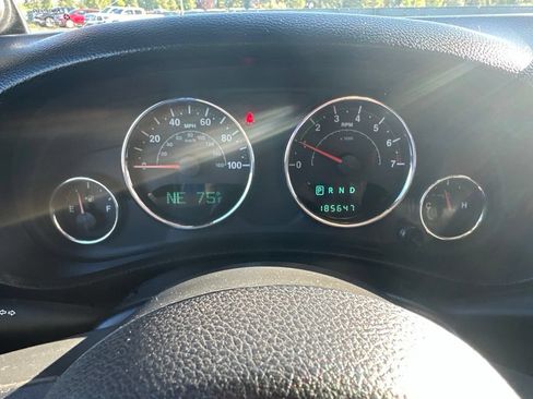 Used 2013 Jeep Wrangler Rubicon w/ PWR Convenience Group AWD/4WD image 2