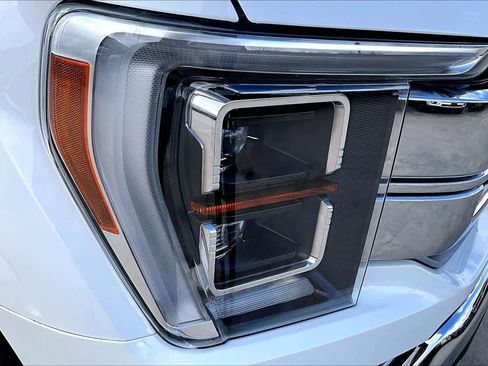 Used 2021 Ford F150 Lariat w/ Equipment Group 502A High image 28