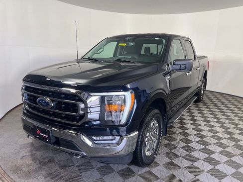 Used 2021 Ford F150 4x4 SuperCrew image 3