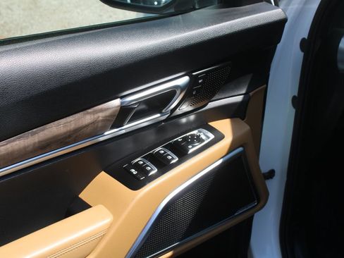 Used 2020 Kia Telluride SX FWD image 22
