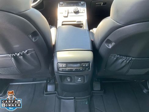 Used 2021 Hyundai Palisade Limited w/ Winter Package AWD/4WD image 42