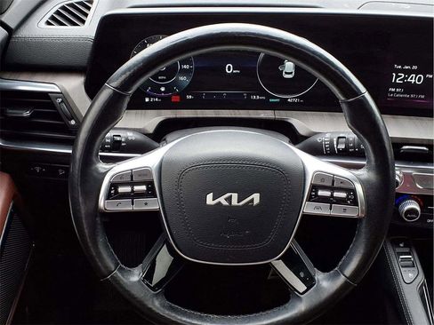 Used 2023 Kia Telluride SX image 20