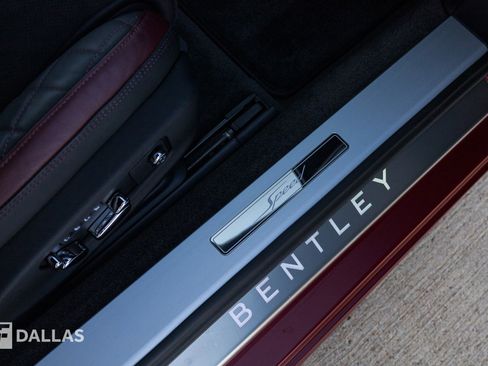 Used 2024 Bentley Continental GT Speed image 33