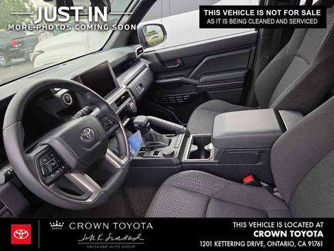 Used 2026 Toyota 4Runner SR5 RWD image 4