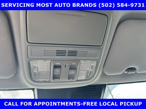 Used 2017 Honda CR-V EX image 32