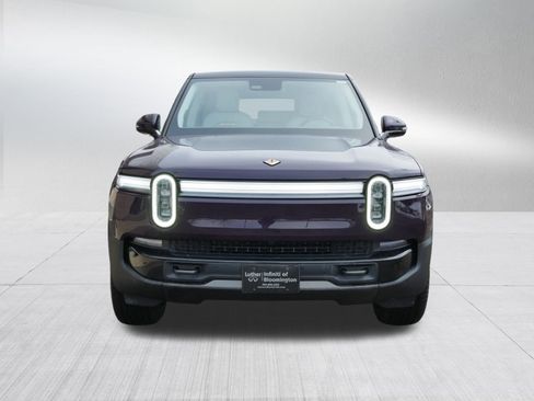 Used 2026 Rivian R1S Premium image 2