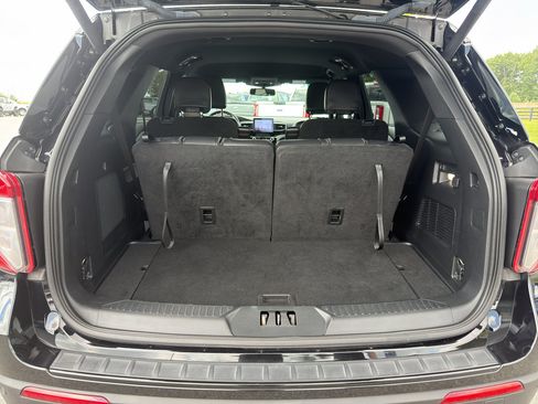 Certified 2022 Ford Explorer ST-Line AWD/4WD image 31
