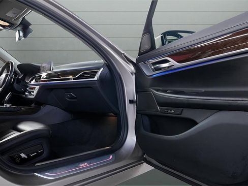 Used 2020 BMW 740i xDrive 740i xDrive image 90