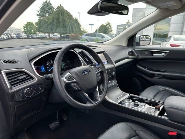 Used 2020 Ford Edge SEL w/ Convenience Package AWD/4WD image 11