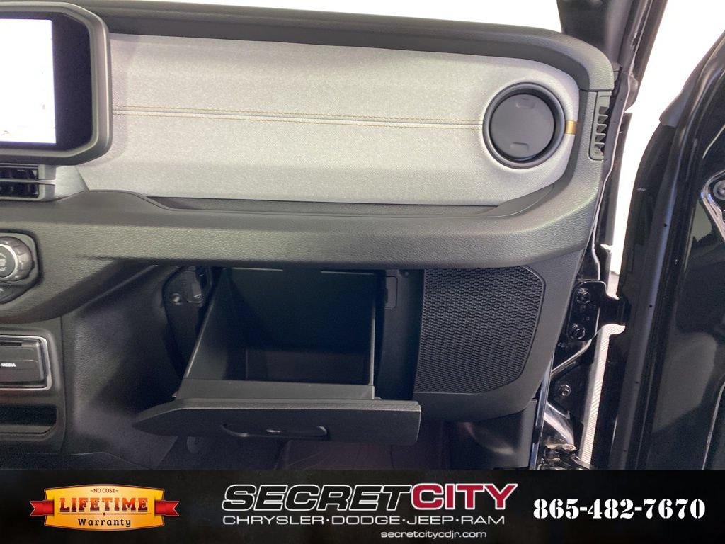 New 2026 Jeep Wrangler Sport AWD/4WD image 32