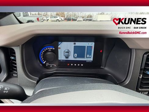 Used 2024 Ford Bronco Wildtrak image 14