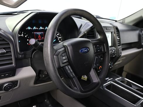 Used 2017 Ford F150 XL w/ Equipment Group 101A Mid AWD/4WD image 11