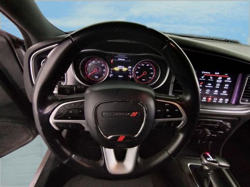 Used 2018 Dodge Charger SXT Plus image 13