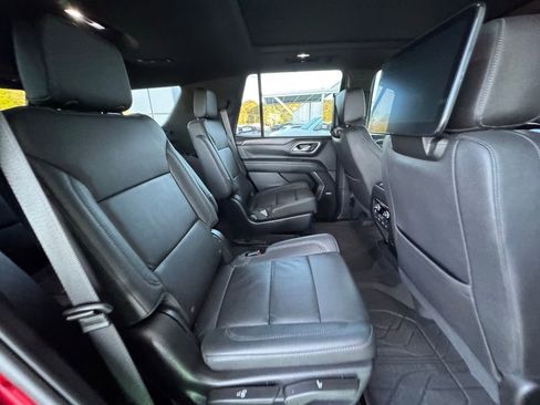 Used 2023 Chevrolet Tahoe Z71 w/ Off-Road Capability Package image 26