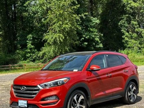 Used 2016 Hyundai Tucson Limited w/ Option Group 03 AWD/4WD image 5