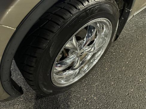 Used 2005 INFINITI FX35 AWD w/ (P01) Touring Pkg image 10